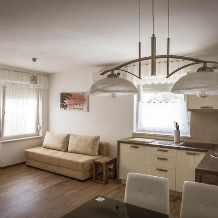 Marco Apartments Fažana Kültér fotó